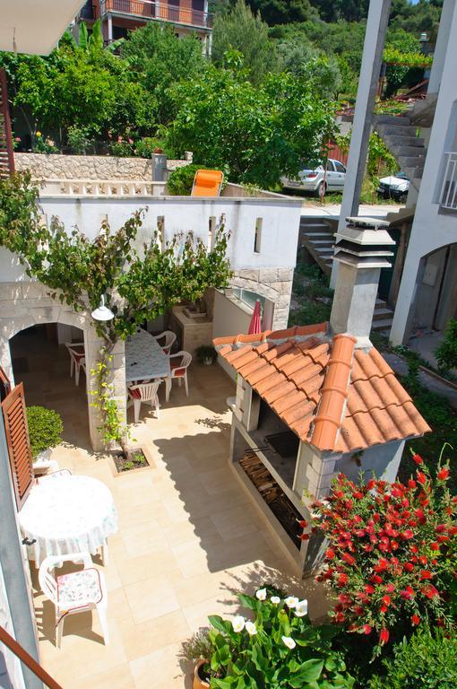 Hella Apartments Τρογκίρ Δωμάτιο φωτογραφία