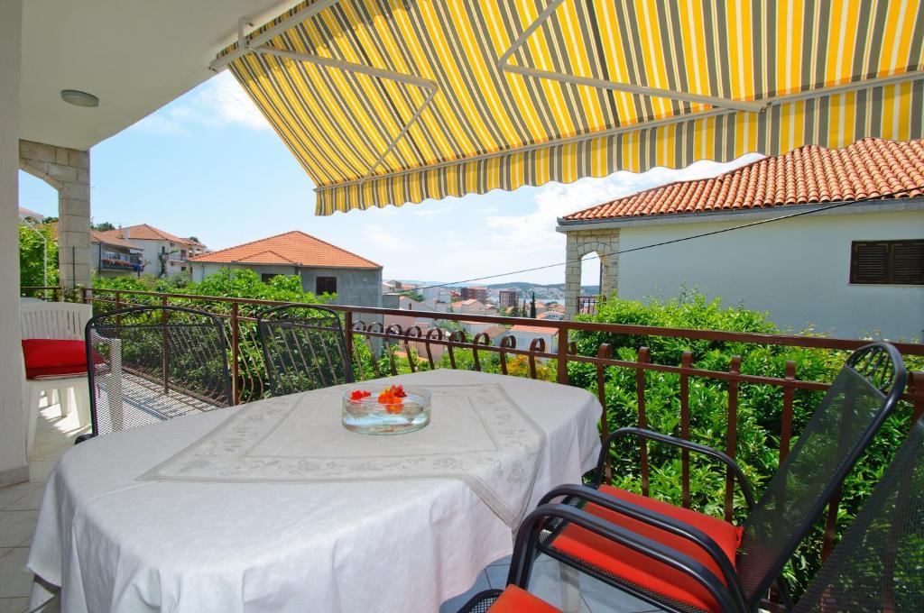 Hella Apartments Τρογκίρ Εξωτερικό φωτογραφία