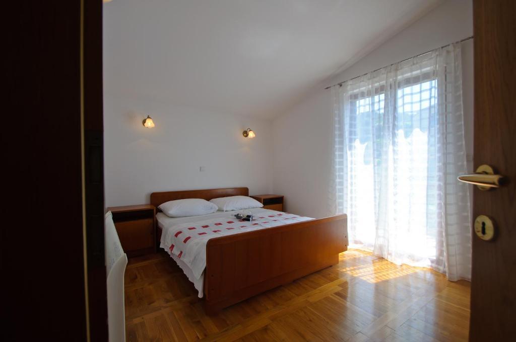 Hella Apartments Τρογκίρ Εξωτερικό φωτογραφία